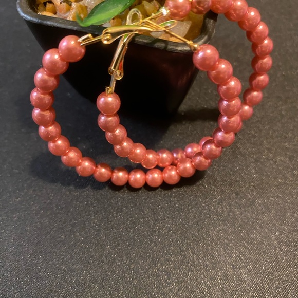 Pink Faux Pearl Hoop Earrings - Picture 2 of 3